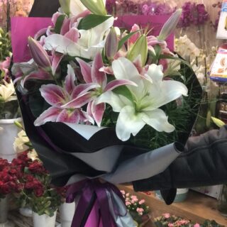 lilyum buketi