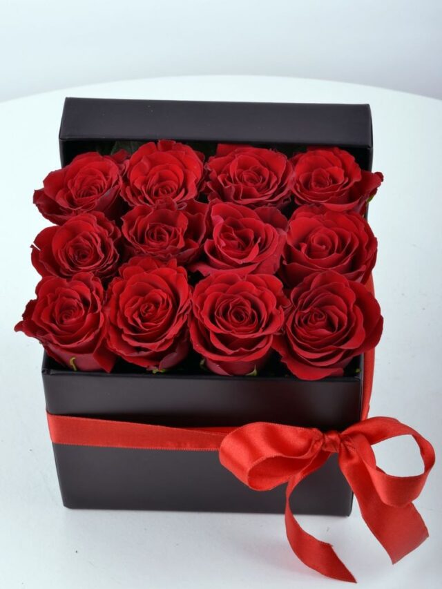 Kutuda İthal Güller